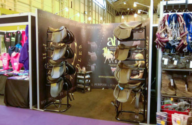 cream.graphics exhibition display signage