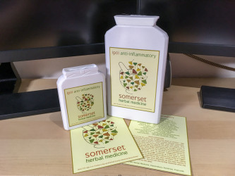 cream.graphics labels product packaging