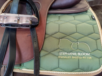 cream.graphics promotional t shirts hoodies pens mugs